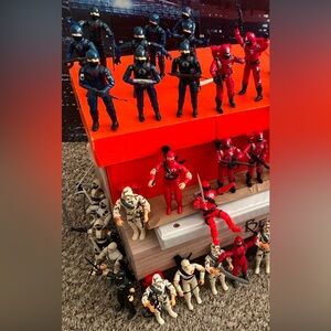 Elite Forces Action Figure Set - Red, Blue, and White